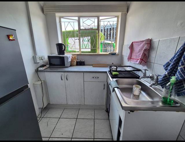 BUSINESS FOR SALE IN NEW REDRUTH